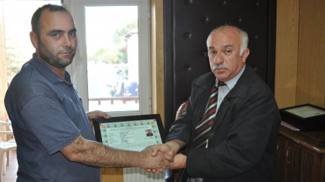 Avanos`ta 60 Esnafa Ustalık Belgesi Verildi 