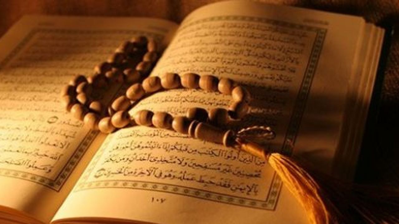 TÜRKİYE`NİN EN BÜYÜK KURAN-I KERİM YARIŞMASI