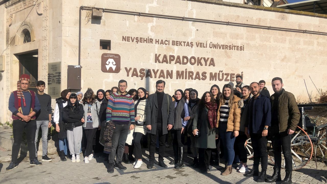Türk Dili ve Edebiyatı öğrencilerinden Kapadokya Yaşayan Miras Müzesi’ne ziyaret