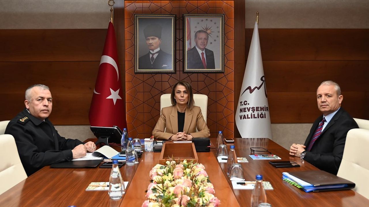 Nevşehir protokolü Güvenlik ve Koordinasyon toplantısına katıldı