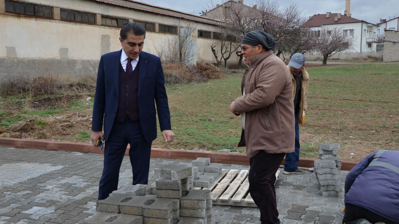 Gülşehir Belediyesi ekipleri çalışmalarına devam ediyor