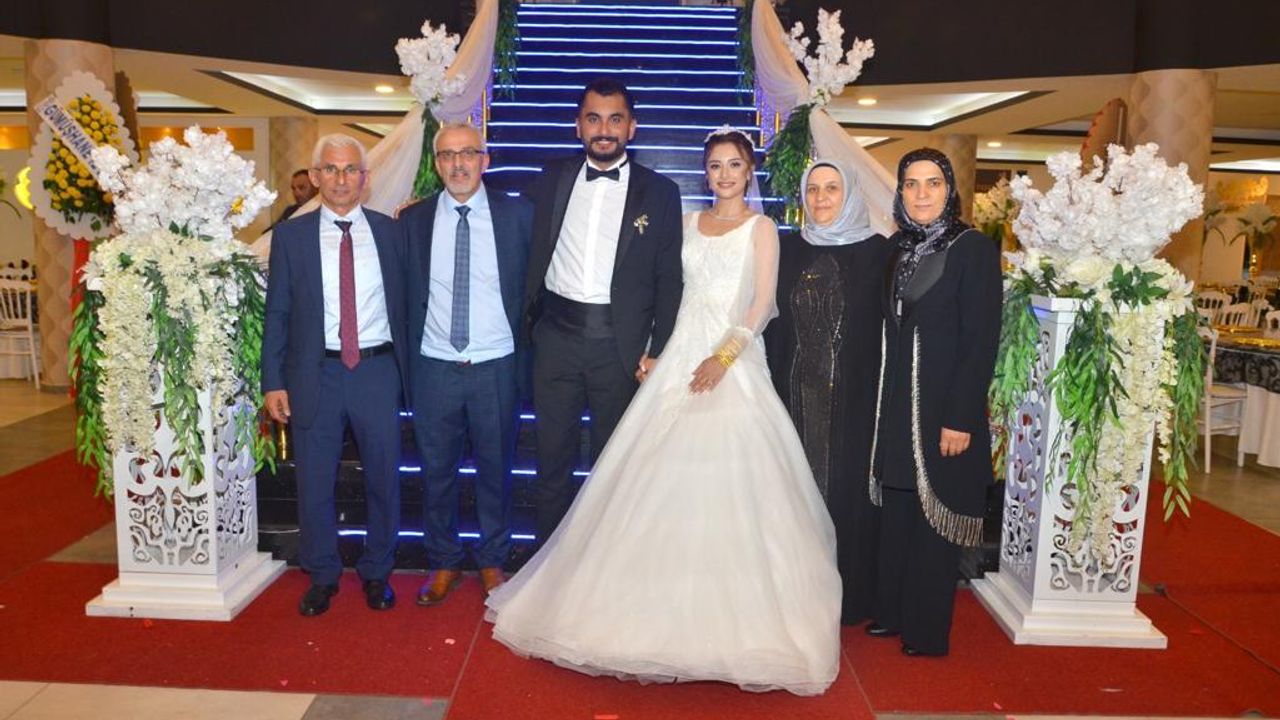 Osman Özdemir’den oğlunun düğününe katılanlara teşekkür