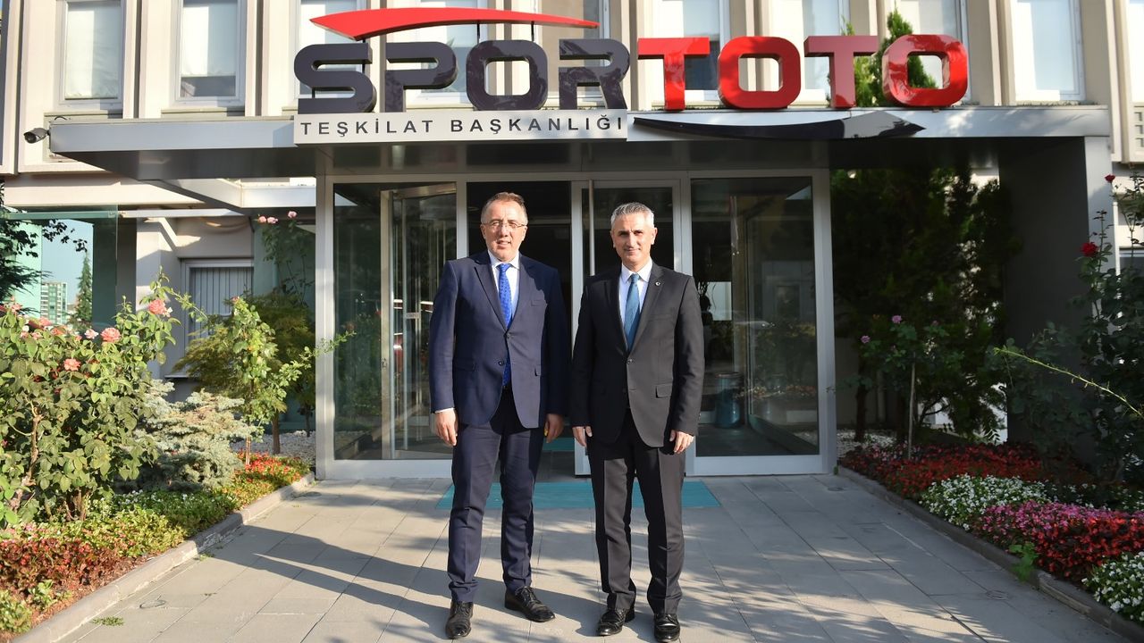 Belediye Başkanı Savran, Spor Toto Teşkilatı Başkanı Öztürk’ü ziyaret etti