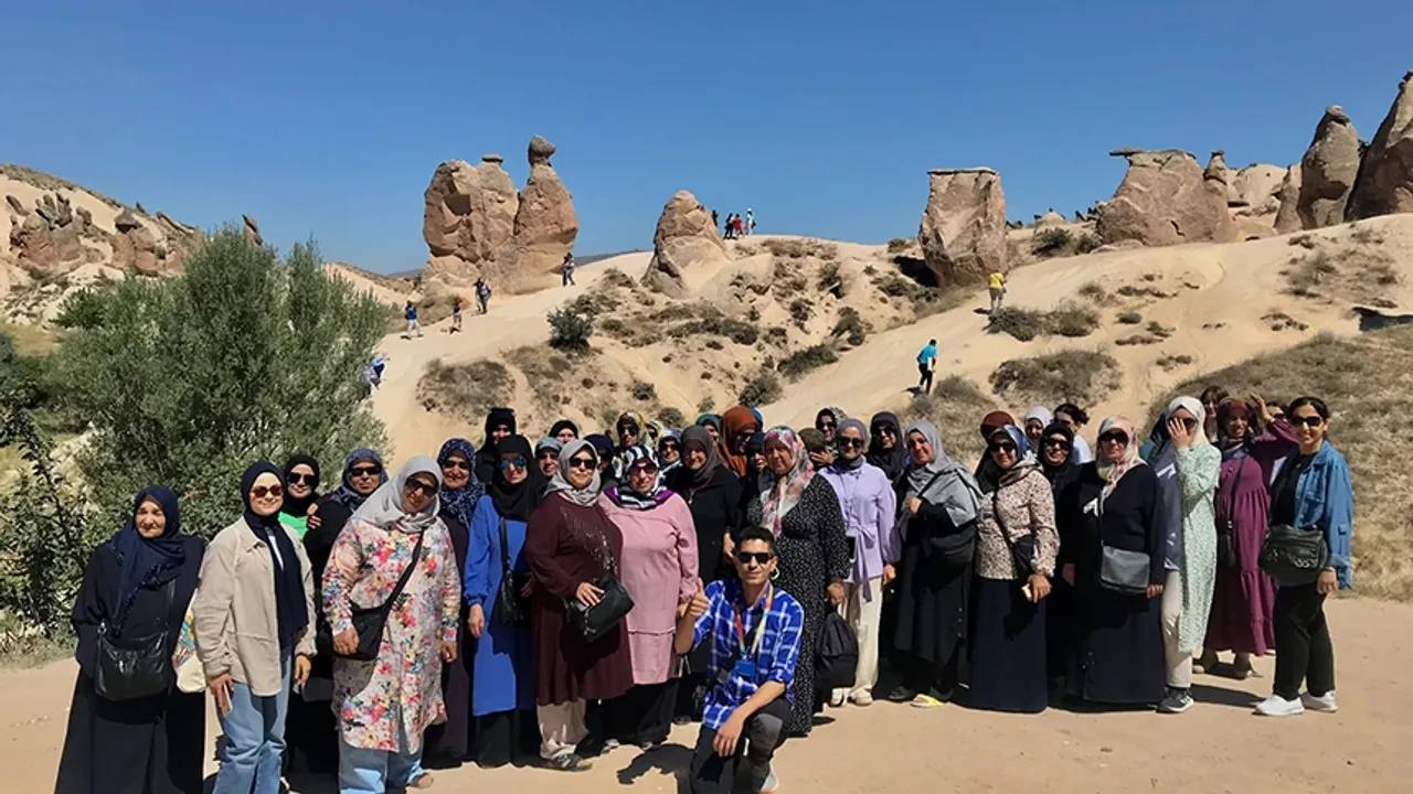 Osmancıklı kadınlar Kapadokya'yı gezdi
