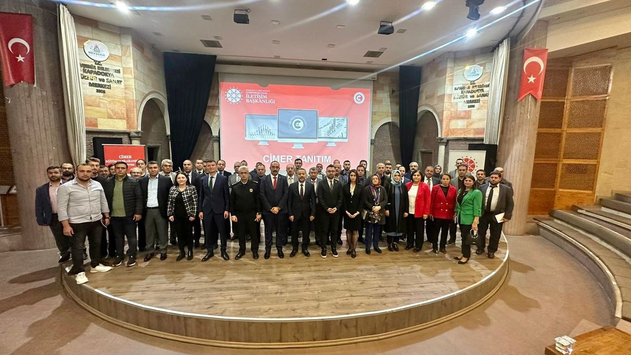 Nevşehir Valiliği CİMER Eğitim ve Bilgilendirme Toplantısı düzenledi