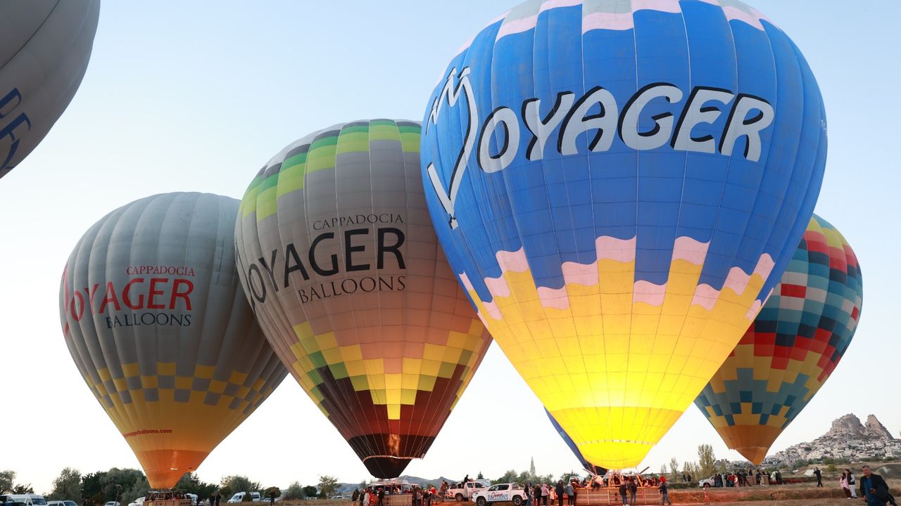Kapadokya'da üretilen 100. yerli sıcak hava balonu testi geçti