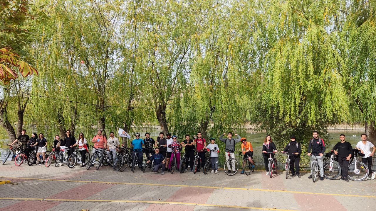 NEVÜ Bisiklet Kulübü’nden Avanos’a bisiklet turu