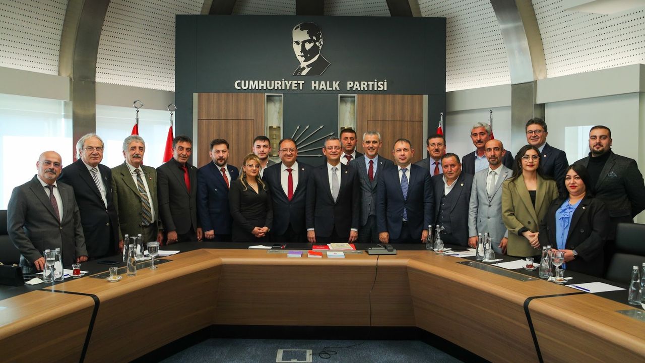 CHP Nevşehir heyetinden Genel Başkan Özel’e ziyaret