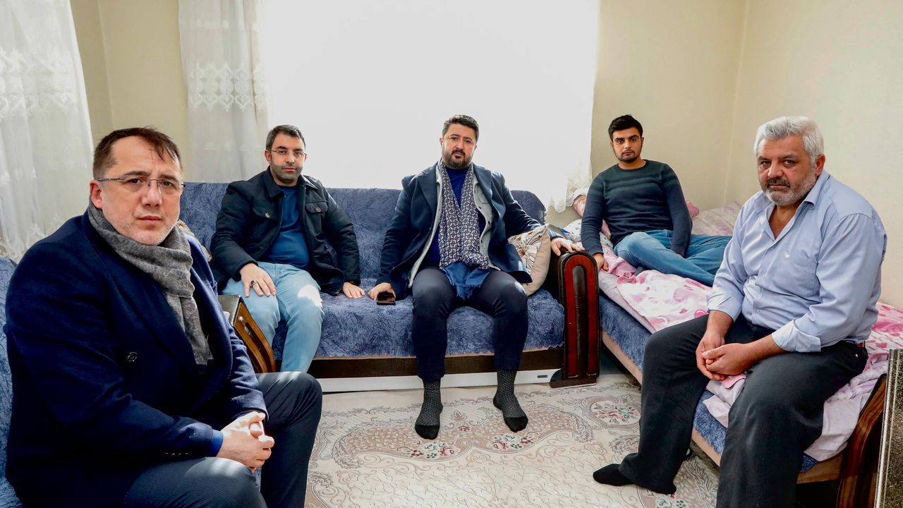 Milletvekili Çalışkan ve Başkan Savran’dan Gazi Ali Aydoğdu’ya ziyaret