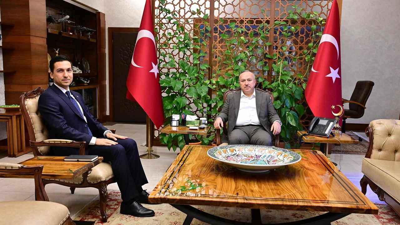 Kozaklı Kaymakamı Savaş görevine başladı