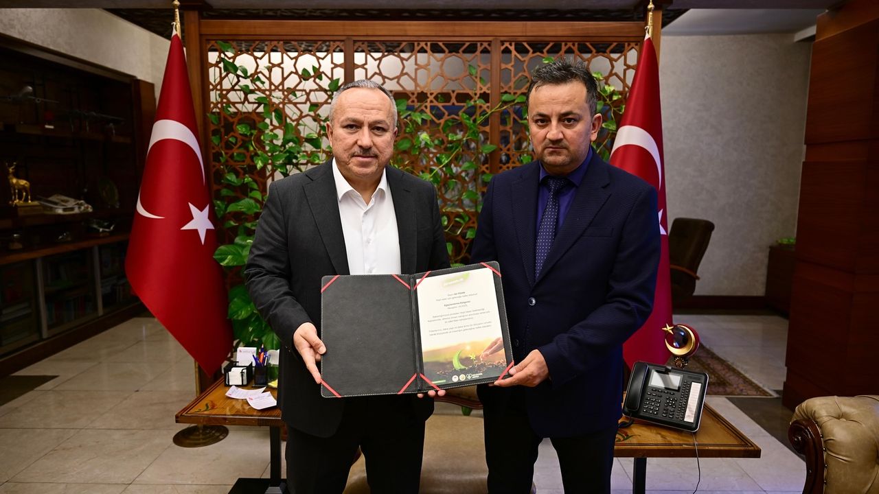 Vali Fidan'dan Geleceğe Nefes Kampanyası'na destek