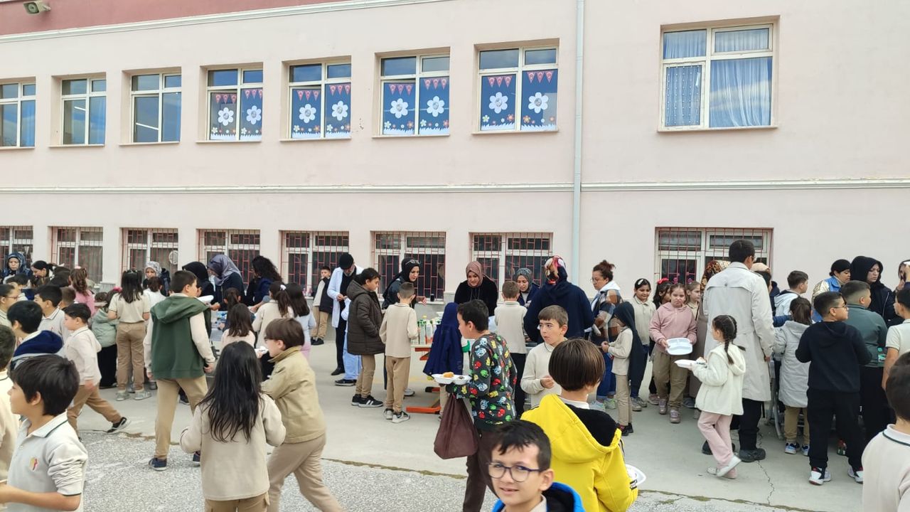 Nevşehir’de 20 bin kişilik mahalle Gazze için ayaklandı