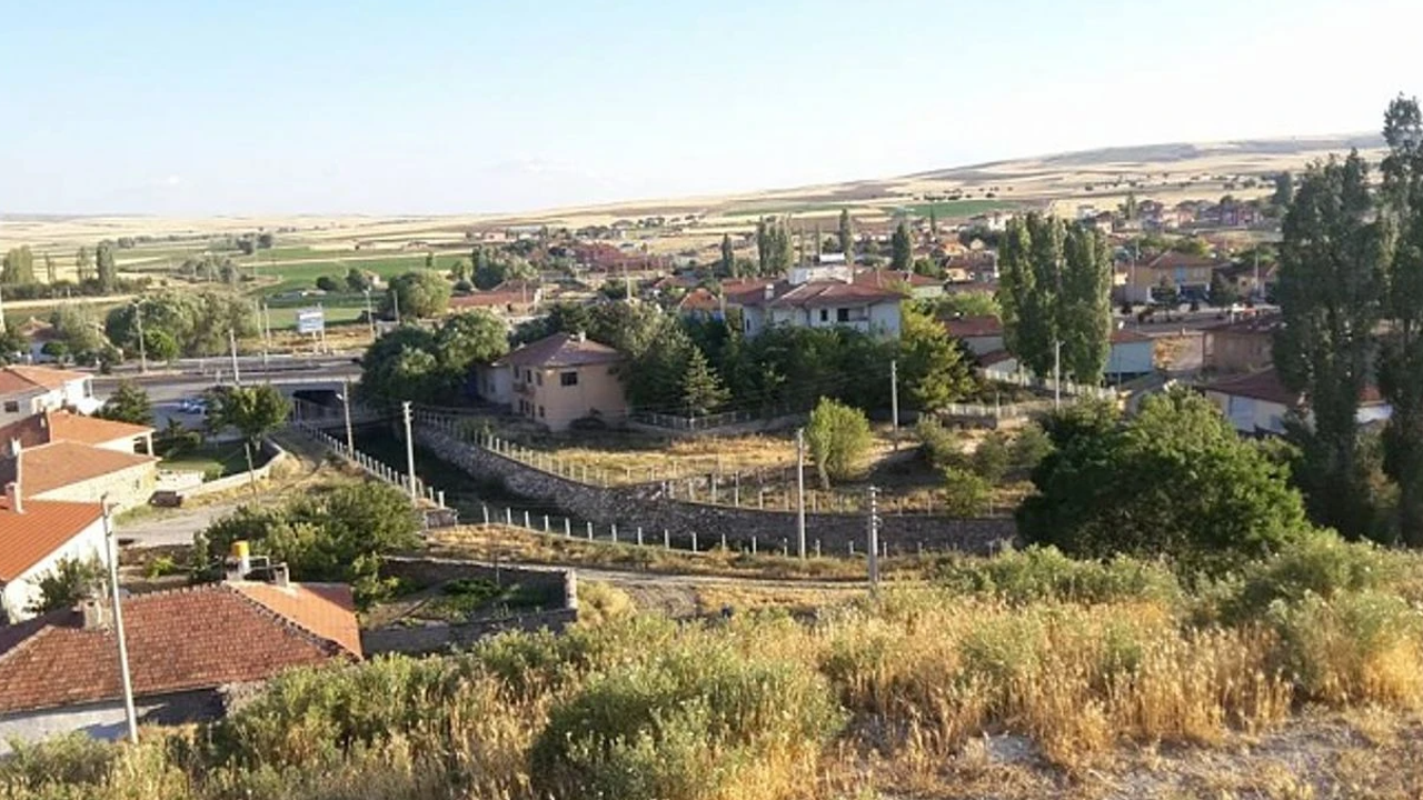 Nevşehir'in Topaklı Köyünü Tanıyalım