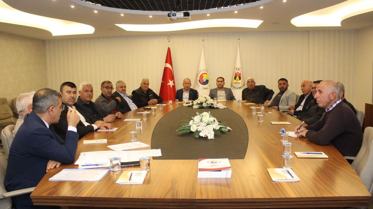 Nevşehir’de üretici ve tüccarların sorunları ele alındı