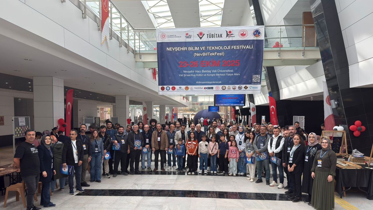 Bilim festivaline 25 binden fazla kişi katıldı