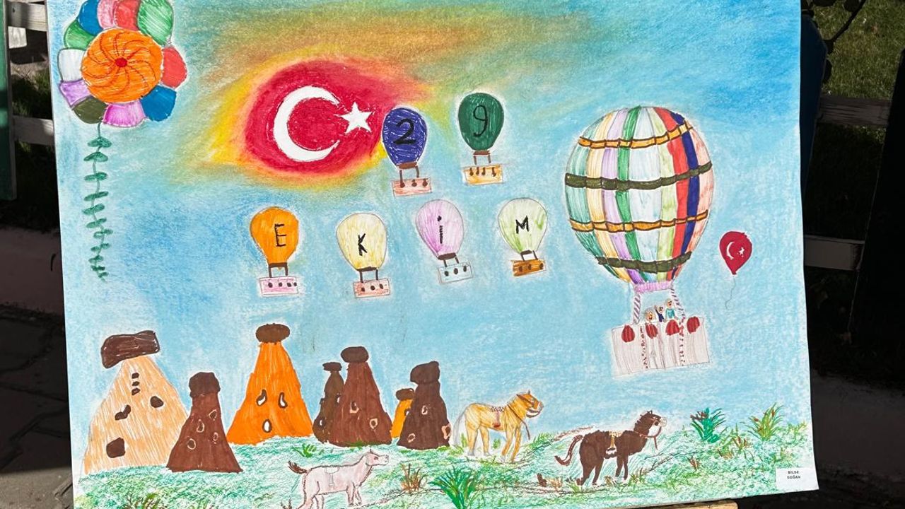 Miniklerden Cumhuriyet Bayramı coşkusu