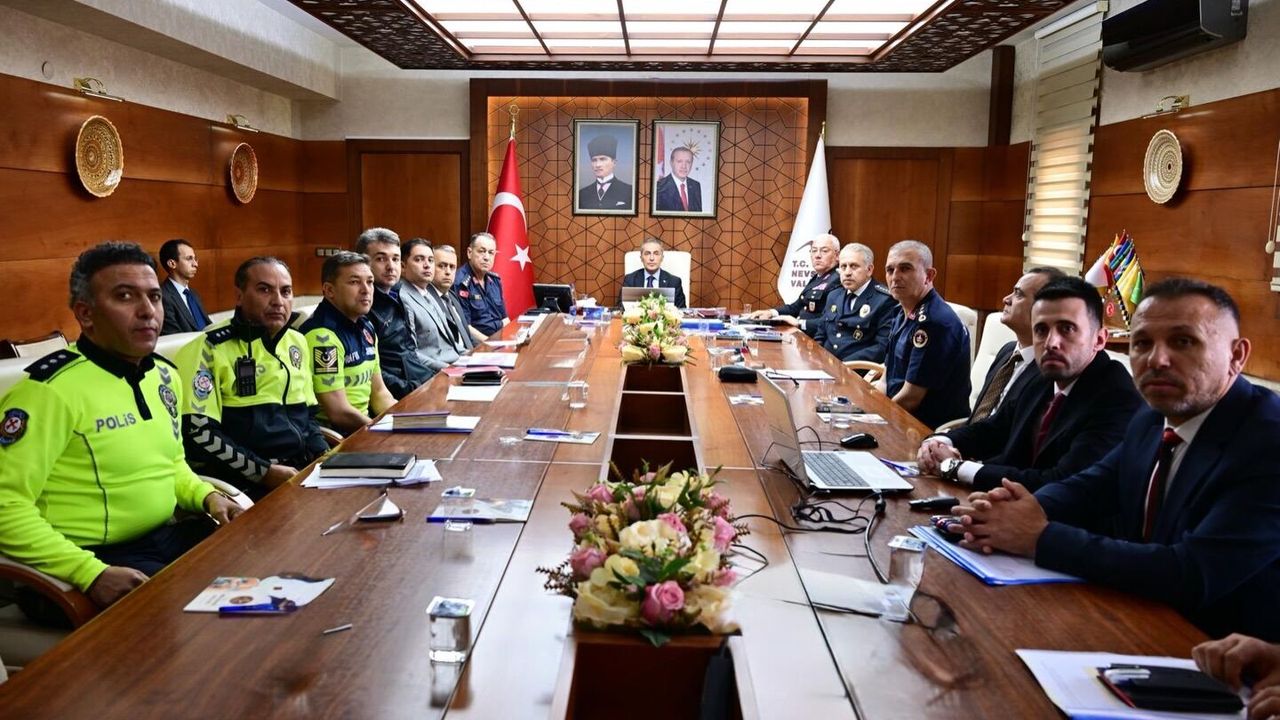 Nevşehir’de bayram öncesi kritik toplantı: Trafik ve güvenlik için yeni tedbirler