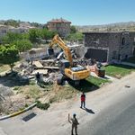 Çavuşin’de izinsiz inşa edilen otel yıkıldı