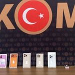 Polis şüphe üzerine harekete geçti: Telefonlara el konuldu