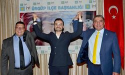 İYİ Parti’de Başkan Mustafa Özbek oldu