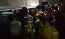 Nevşehir Belediyesi ekipleri enkazdan 44 saat sonra bir çocuğu daha kurtardı