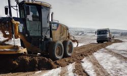 Ekipler soğuk hava şartlarına rağmen köylerde