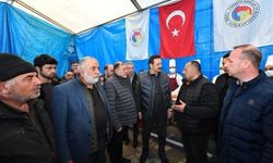 Parmaksız, Elbistan koordinasyon merkezini ziyaret etti