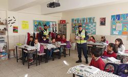 Jandarmanın “Güvenli Okul, Güvenli Gelecek" projesi eğitimleri devam ediyor