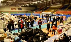Depremzedeler için yardım kampanyası sürüyor