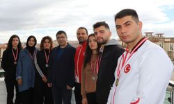 Rektör Aktekin Wushu Kung Fu Türkiye Şampiyonu NEVÜ’lü öğrencileri tebrik etti