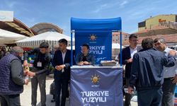 AK Parti Kozaklı teşkilatından vatandaşlara şerbet ikramı