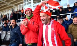 Taşçeker kardeşlerin Nevşehir Belediyespor aşkı yaz kış dinlemiyor (video haber)