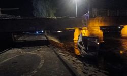 Araç tarihi Taşköprü’den Kızılırmak’a düştü