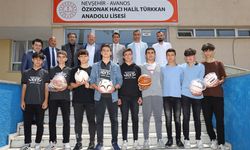 İl Müdürü Özdemir ve Avanos Kaymakamı Öner’den okullara ziyaret