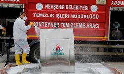 Çöp konteynerleri dezenfekte ediliyor