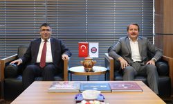 Rektör Aktekin’den Eğitim-Bir-Sen Genel Başkanı Ali Yalçın’a ziyaret