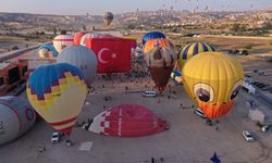 Kapadokya semaları figürlü balonlarla renklendi(video)