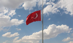 Nevşehir’de bayraklar yarıya indirildi