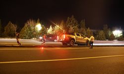 Kaza yapan sürücü aracı bırakıp kaçtı (video)