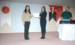 İş Kulübü eğitimini tamamlayan öğrenciler sertifika aldı