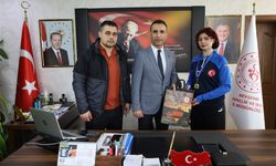 Avrupa şampiyonu sporcudan İl Müdürü Özdemir'e ziyaret
