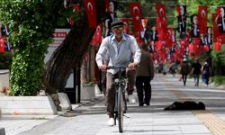 Türkiye'de 65 yaş üstü nüfusun gelecek yıl 9,5 milyonu aşması bekleniyor