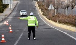 Trafik ekiplerince 10 bine yakın araç denetlendi