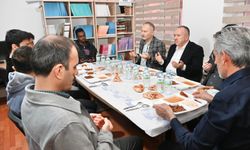 Vali Fidan ve Rektör Aktekin uluslararası öğrencilerle iftar yaptı