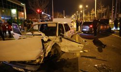 Nevşehir'de zincirleme trafik kazasında iki sürücü yaralandı