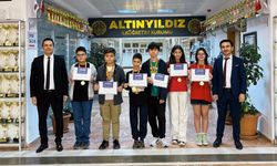 Altınyıldız İlköğretim Kurumu zeka oyunlarında Türkiye finallerinde