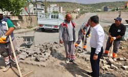 Mehmet Akif Ersoy Mahallesi’nde yollar onarılıyor