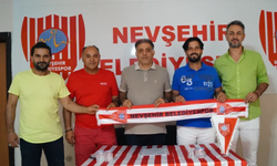 Nevşehir Belediyespor yeni hoca ile imzaları attı