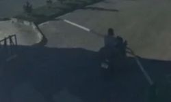 Motosiklet sürücüsü kapalı bariyere çarptı