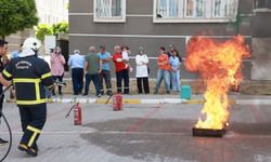 İtfaiyeden vatandaşlara yangınla mücadele eğitimi